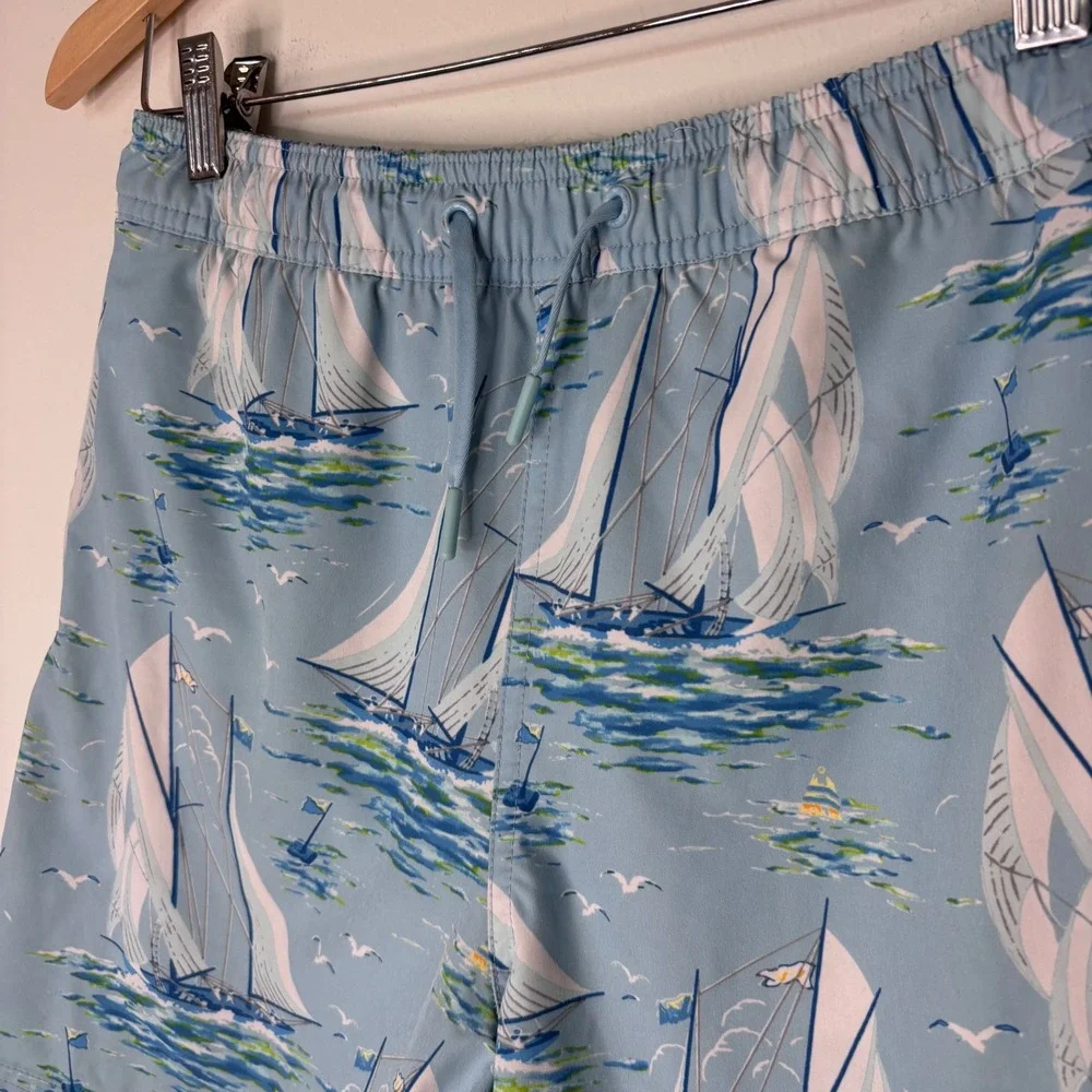 Vineyard Vines Blue Nautical Boat Print Sim‎ Trunks Medium Vacation Coastal
